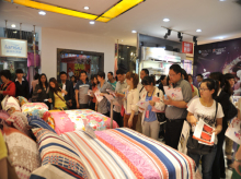 藍絲羽2012秋冬新品訂貨會圓滿落幕，家紡市場迎來新活力
